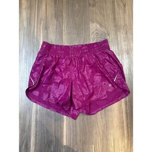 Athleta Race Runner Purple Palm Women's Athletic Shorts Medium Activewear Lined